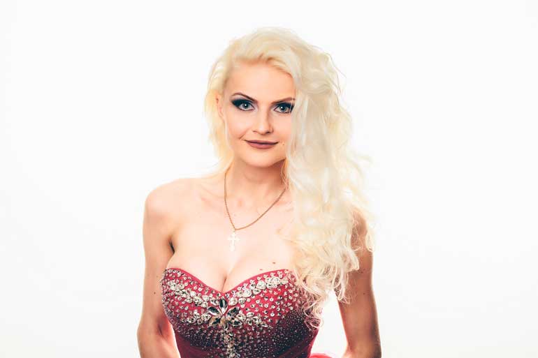 Lola Pähkinämäki