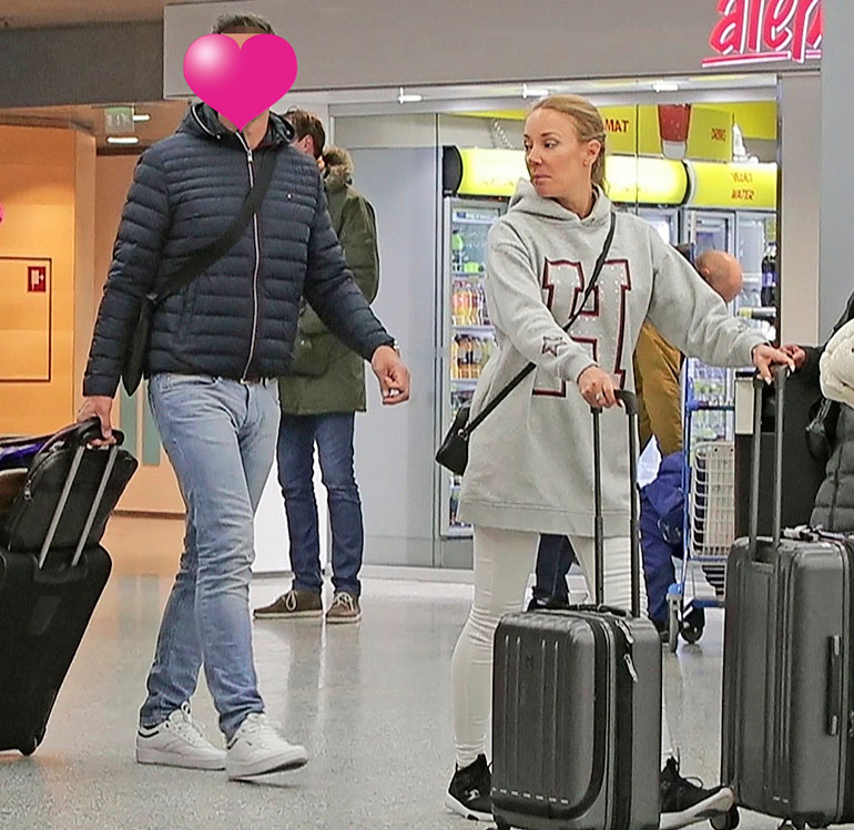 Jenni Ahola palasi lemmenlomalta.