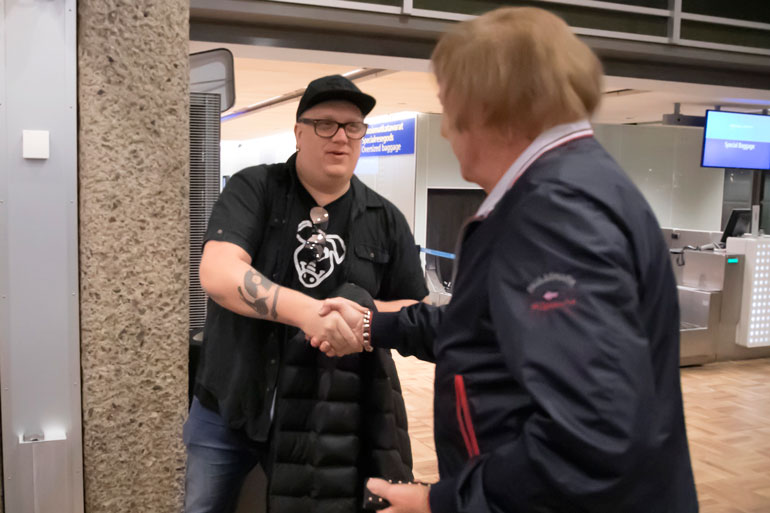 Arttu Wiskari tunnusti jännittävänsä Dannyn päivää. – Kyseessä on kaveri, joka on myynyt puoli miljoonaa levyä. Hän on oman aikansa Cheek, Arttu huomautti.
