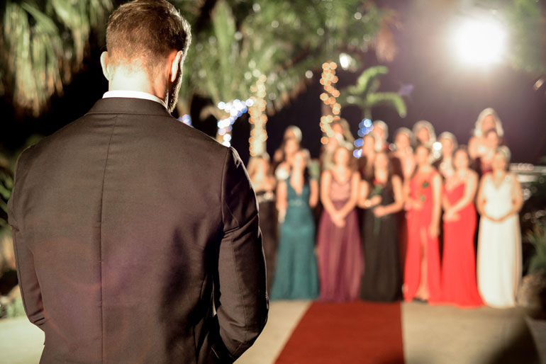 Bachelor Suomi -ohjelman promokuva