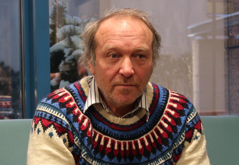 Teuvo Hakkarainen käräjäoikeudessa.