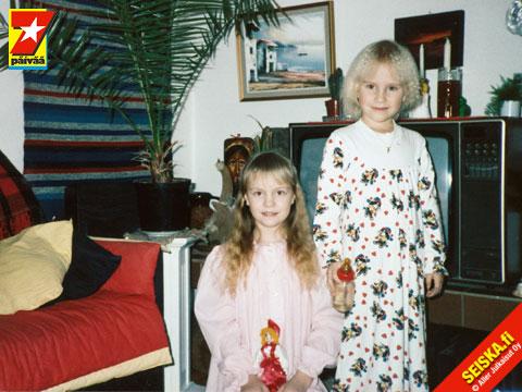 Uskoisitko, että näissä kuvissa poseeraa Johanna Tukiainen!