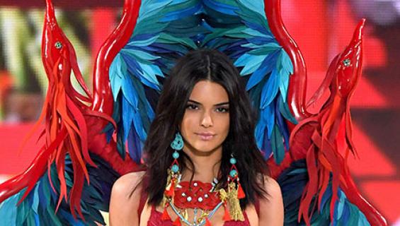 kendall jenner victorias secretissä