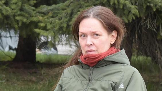 Minna Turunen Seiskan tutkivan reportterin kuvaamana keväällä 2017.
