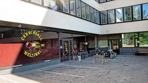 Cannonball MC:n Helsingin kerhotila on edelleen toiminnassa.