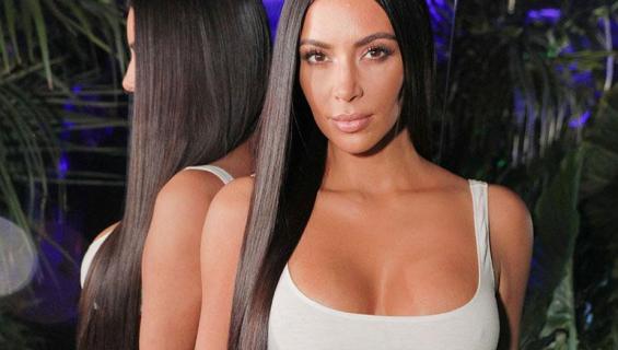 KIM KARDASHIAN THUMB